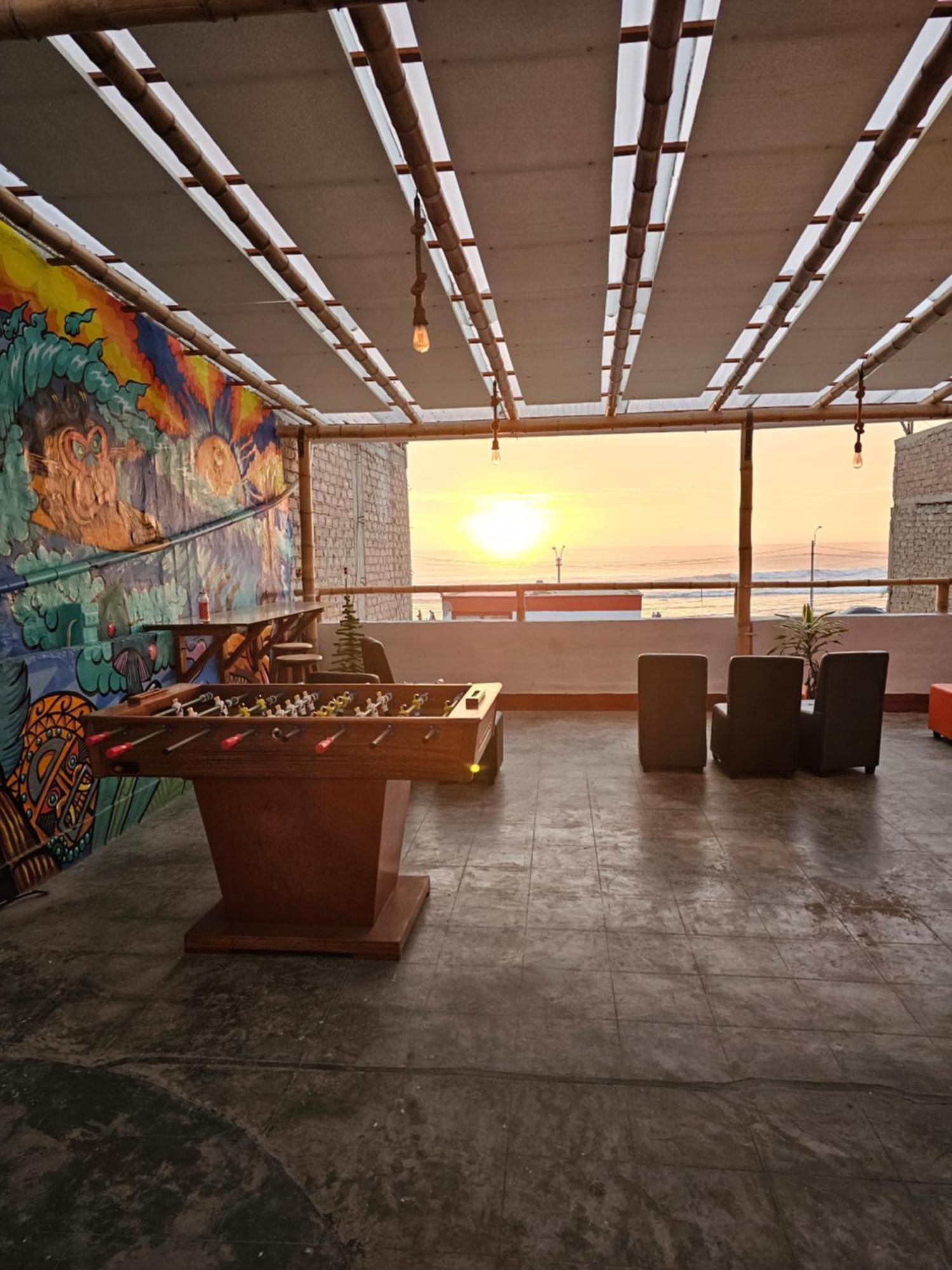 Yellow House Huanchaco Exterior photo