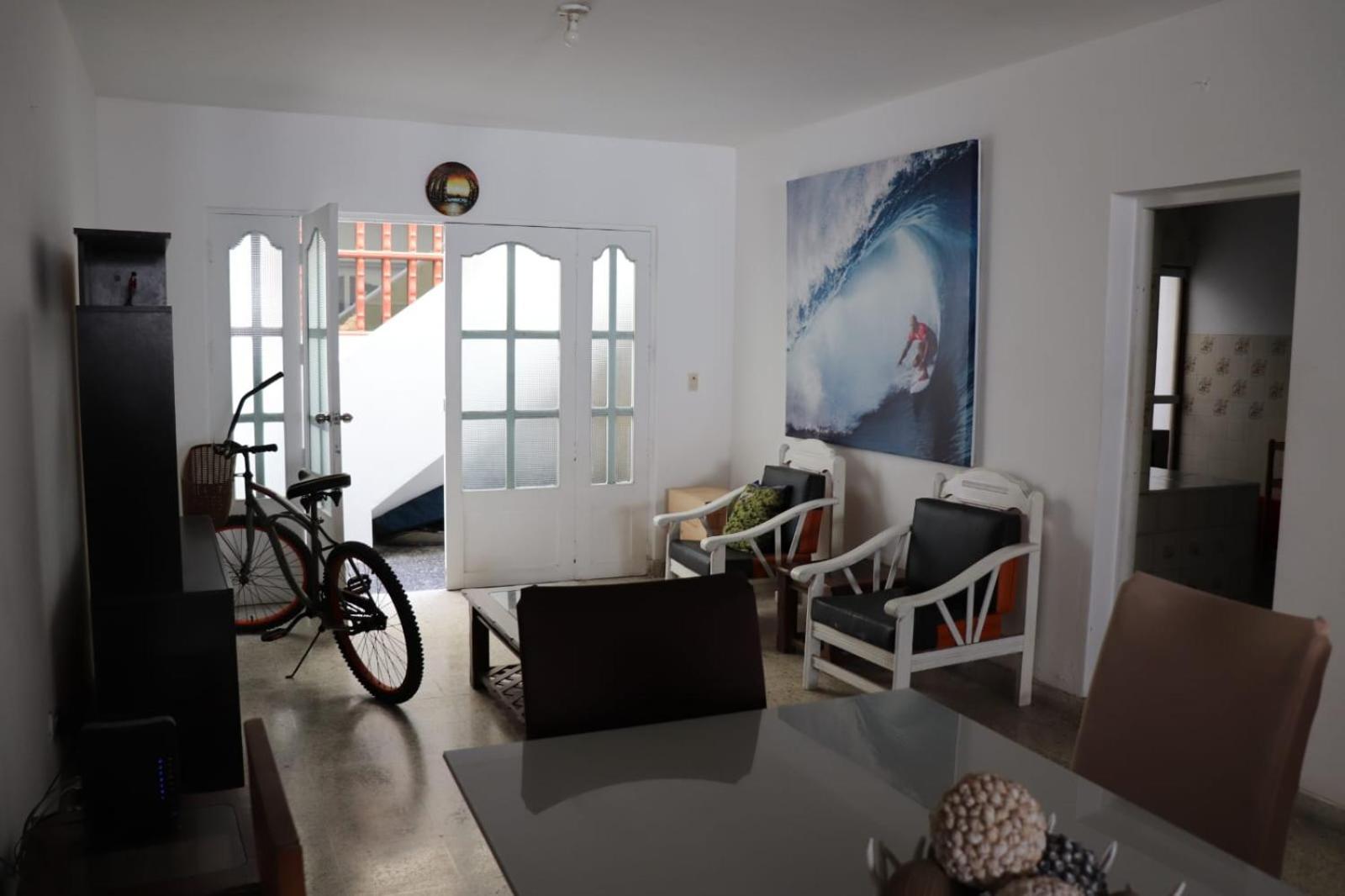 Yellow House Huanchaco Exterior photo